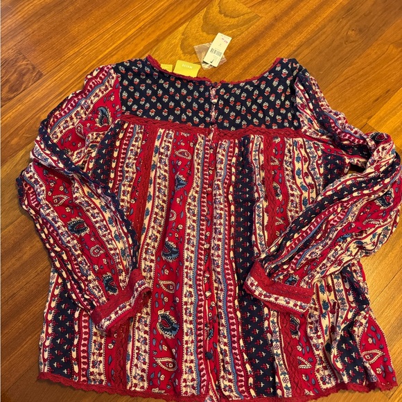 NWT Anthropologie Maeve Cranberry & Navy Top, size 8 - Picture 3 of 3